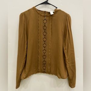 H&M Woman’s Blouse size:6